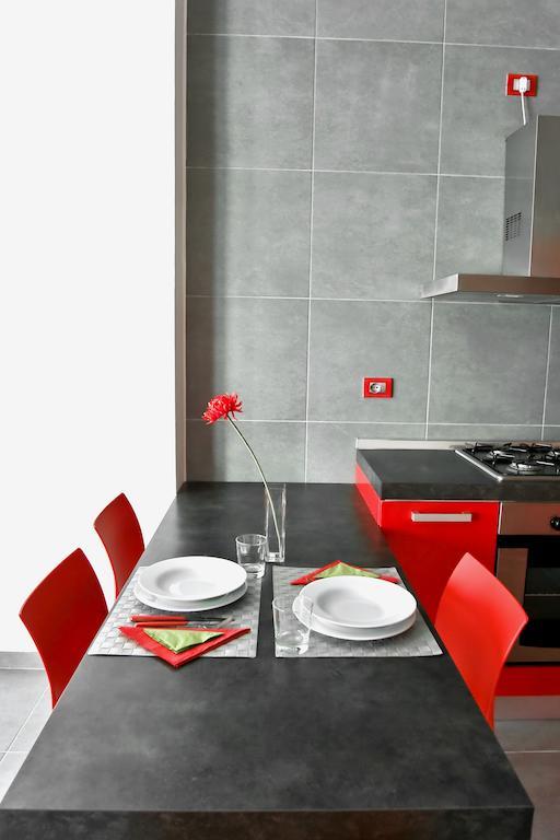 אשאה Instile Aparthotel מראה חיצוני תמונה
