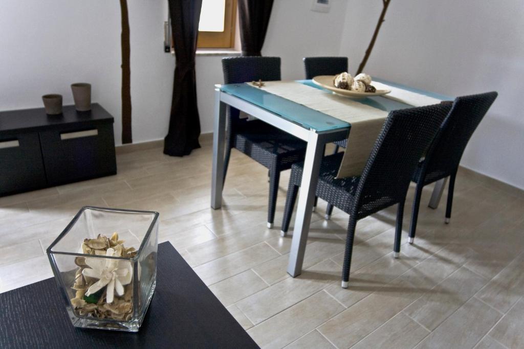 אשאה Instile Aparthotel חדר תמונה